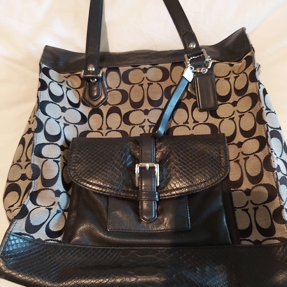 Coach tote